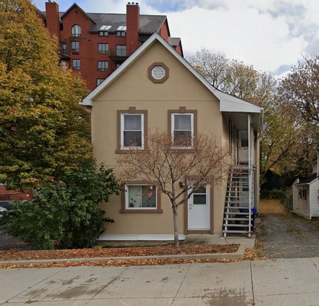 Halfred | Apartment rentals: Rent this maison with 1 bedrooms in Gatineau, 228 Boulevard Maisonneuve