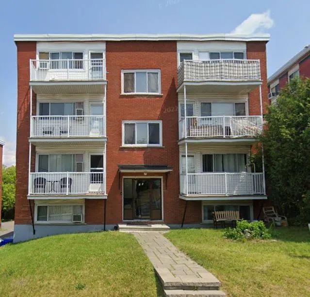 Gatineau: Halfred | Apartment rentals unité for rent, 3 bedrooms, 14 Rue Roy